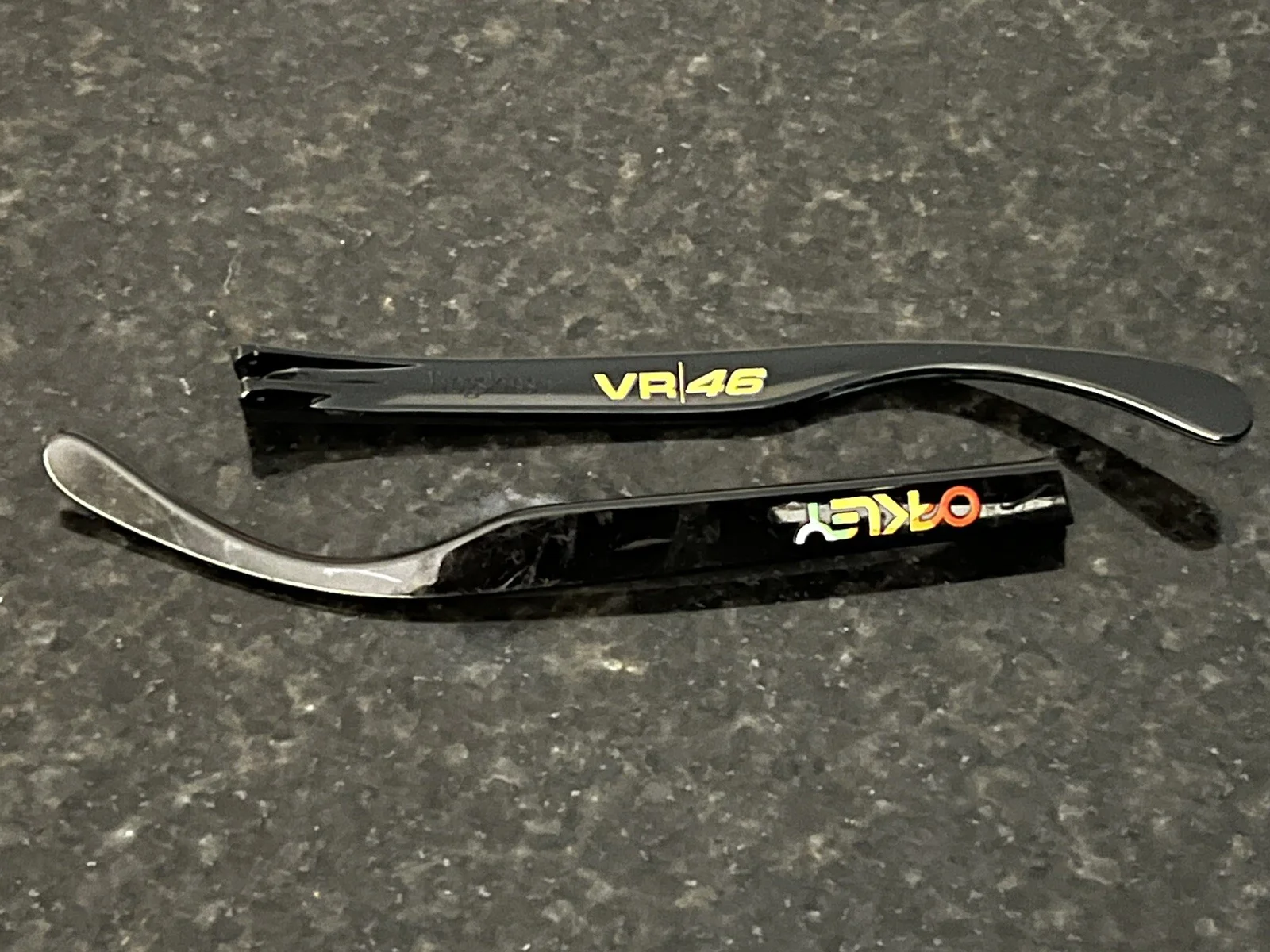 Authentic Temple Replacement PARTS Oakley 1129-0452 Blue IMPULSIVE !17 4